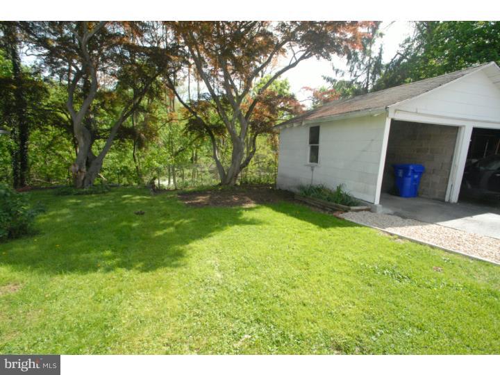 327 Oak Road Glenside, PA 19038 - Photo 5 of 24 Back Yard