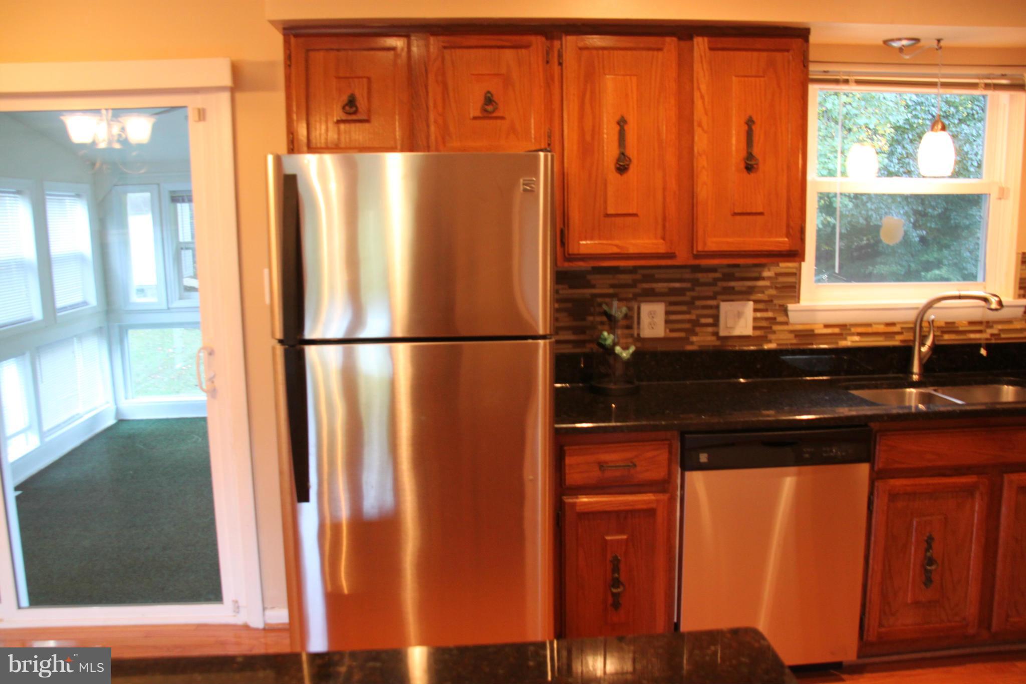 4780 Kelly Road Woodbridge, VA 22193 - Photo 3 of 30 Interior (General)