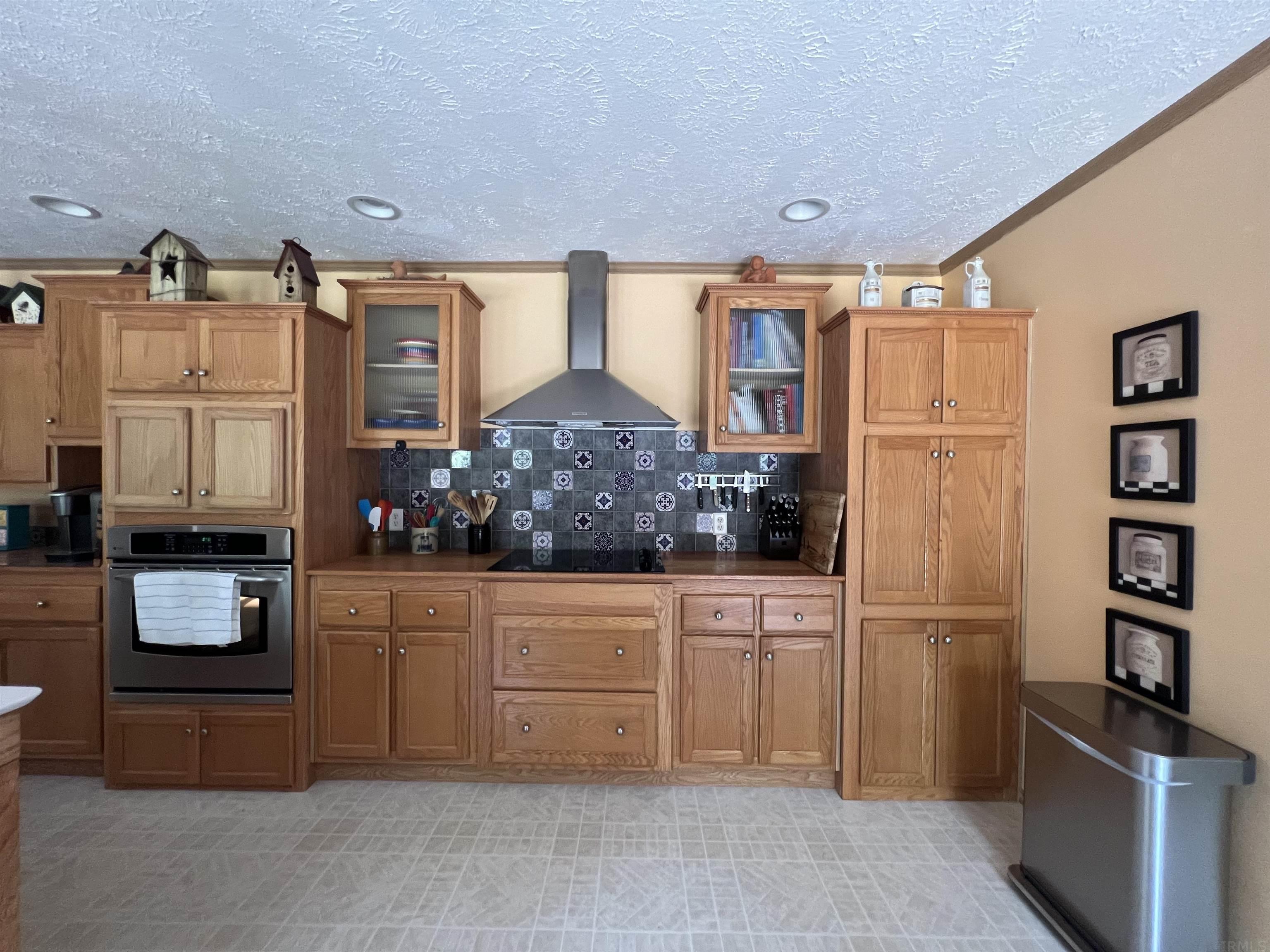 486 South County Road Paoli, IN 47454 - Photo 21 of 36 Gallery Image 21