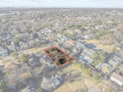 $800,000 | 8058 Eagle Trail, Dallas, TX 75238