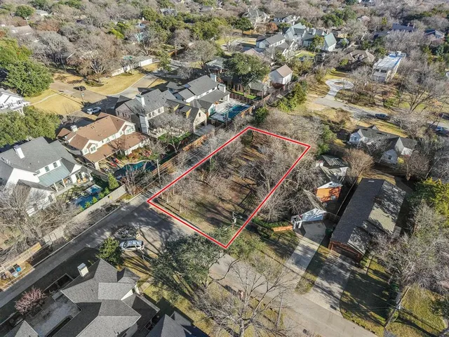 $800,000 | 8058 Eagle Trail, Dallas, TX 75238