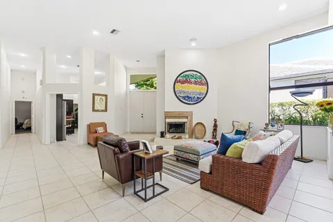 $625,000 | 1120 Sand Drift Way, Unit A, West Palm Beach, FL 33411