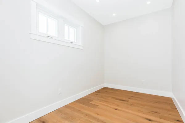 $925,000 | 3 Cemetery Lane, Greenland, NH 03840