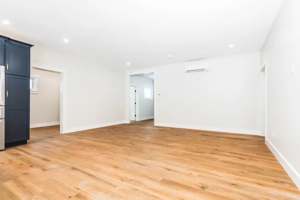 $925,000 | 3 Cemetery Lane, Greenland, NH 03840