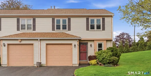 $329,900 | 28 Chestnut Court, Unit 28, Rocky Hill, CT 06067