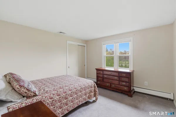 $329,900 | 28 Chestnut Court, Unit 28, Rocky Hill, CT 06067