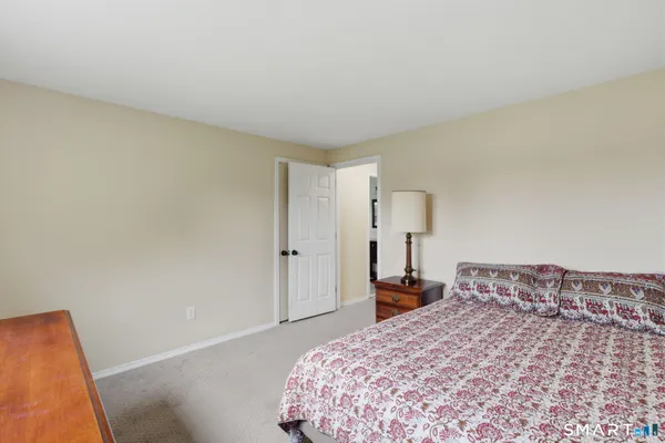 $329,900 | 28 Chestnut Court, Unit 28, Rocky Hill, CT 06067