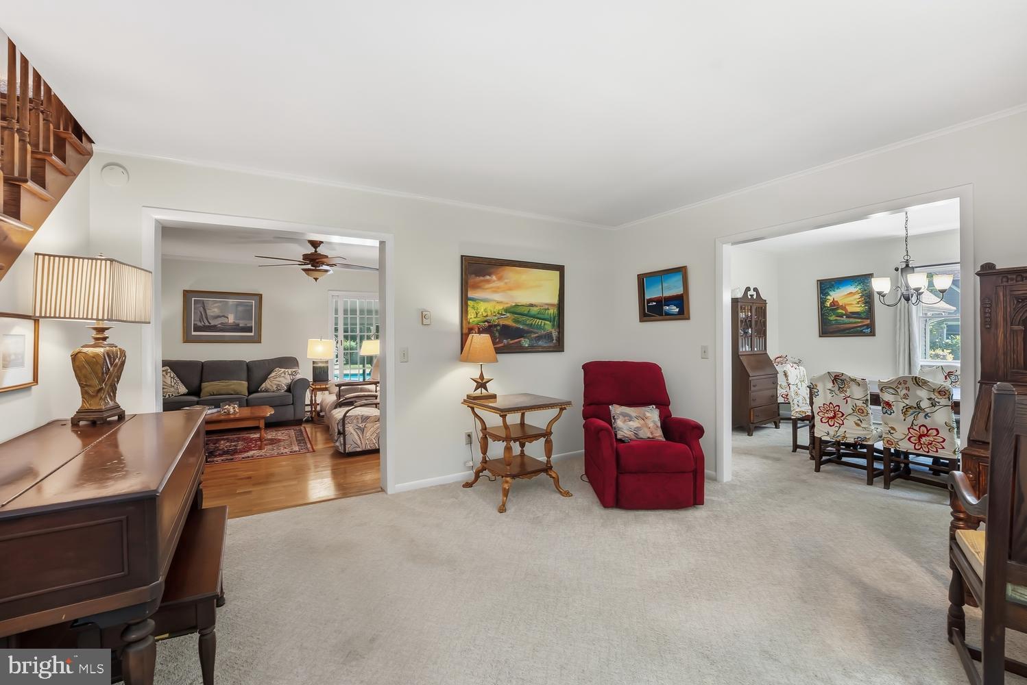 814 Wrights Neck Road Centreville, MD 21617 - Photo 29 of 53 a living room with furniture and a couch
