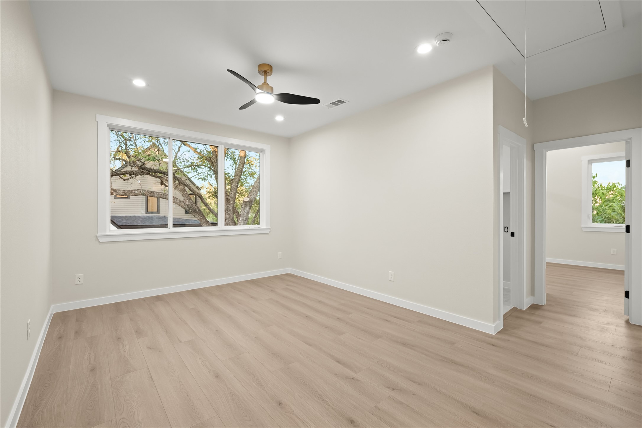 901 Redd Street, Unit 2 Austin, TX 78745 - Photo 28 of 30 Bedroom 5/Office/Playroom