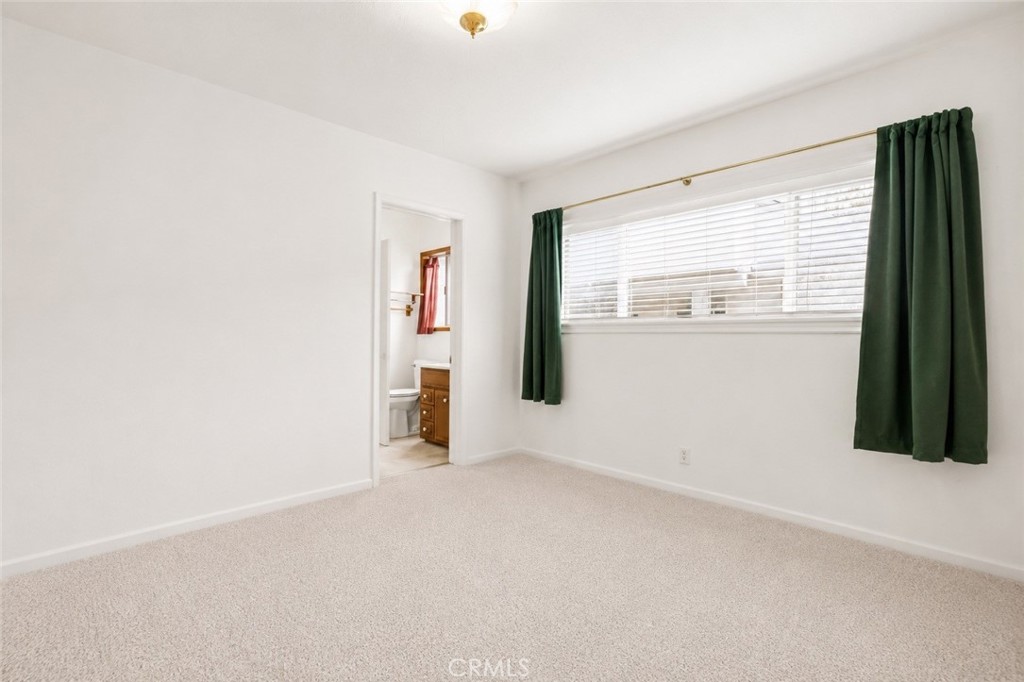 2724 North Kenneth Road Burbank, CA 91504 - Photo 24 of 35