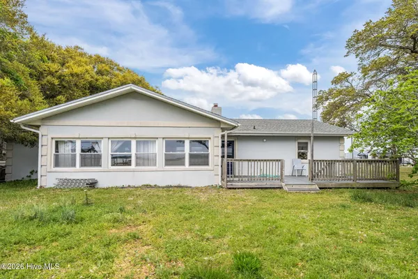 $499,000 | 246 Swan Point Road, Sneads Ferry, NC 28460