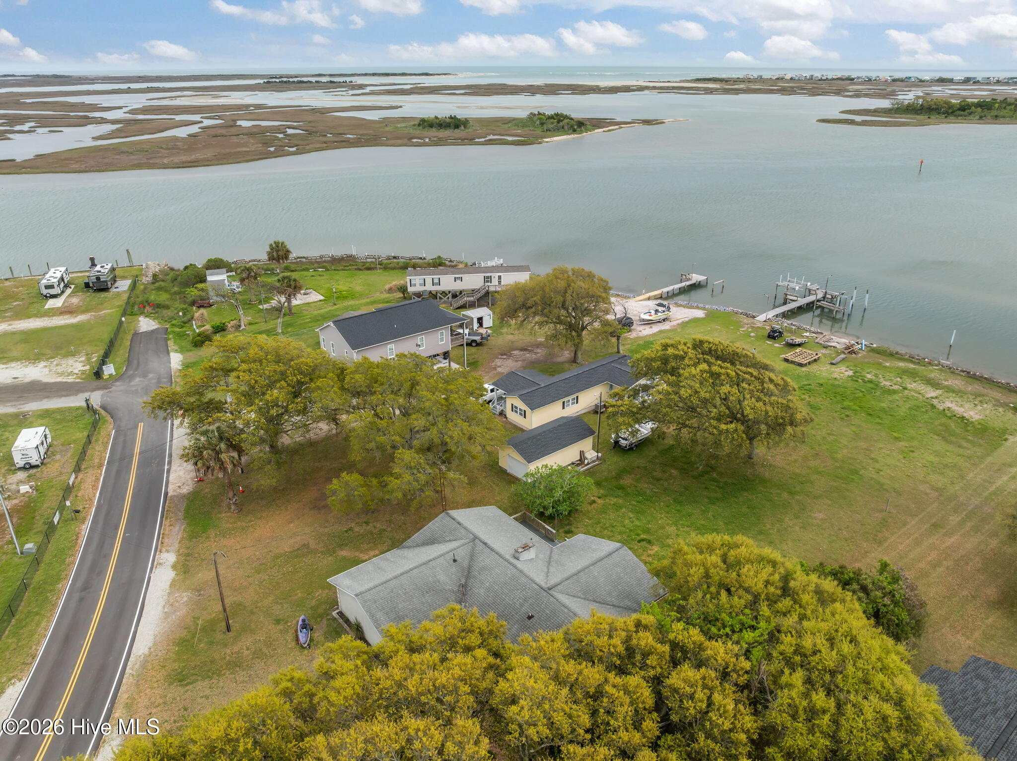 246 Swan Point Road Sneads Ferry, NC 28460 - Photo 9 of 17 9-web-or-mls-09