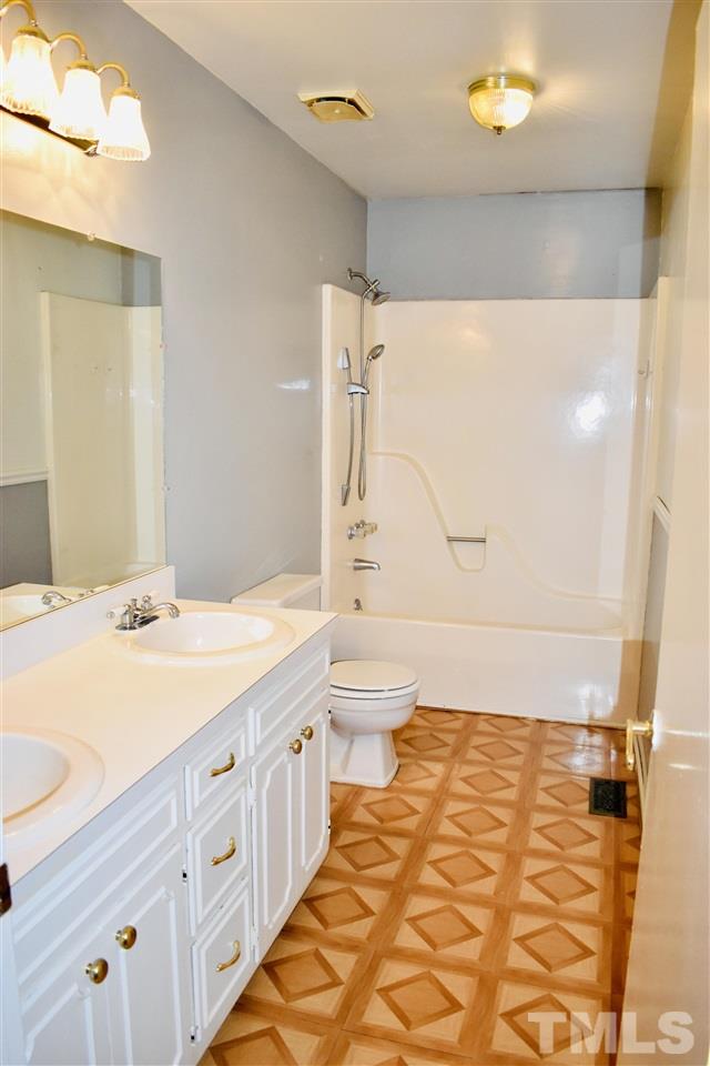1959 Payne Road Graham, NC 27253 - Photo 13 of 18 Gallery Image 13