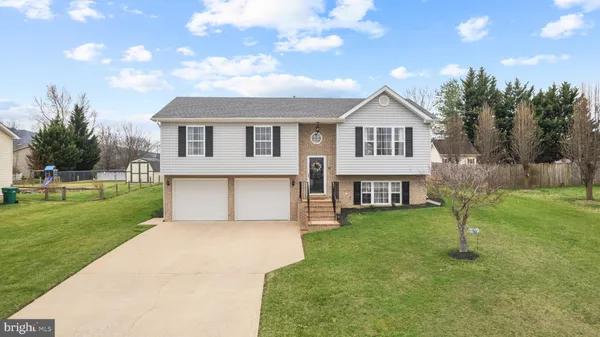 $425,000 | 36 Ellen Drive, Strasburg, VA 22657