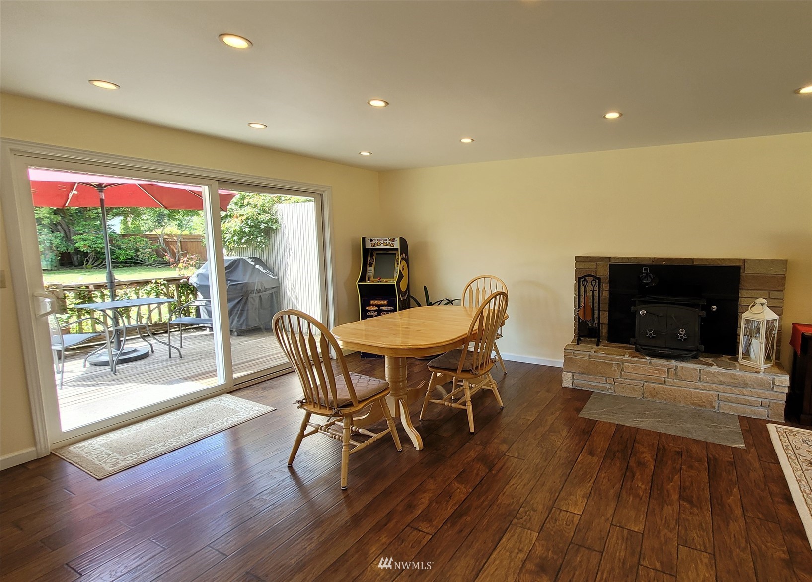 32 Thornton Place Sequim, WA 98382 - Photo 7 of 38 Gallery Image 7