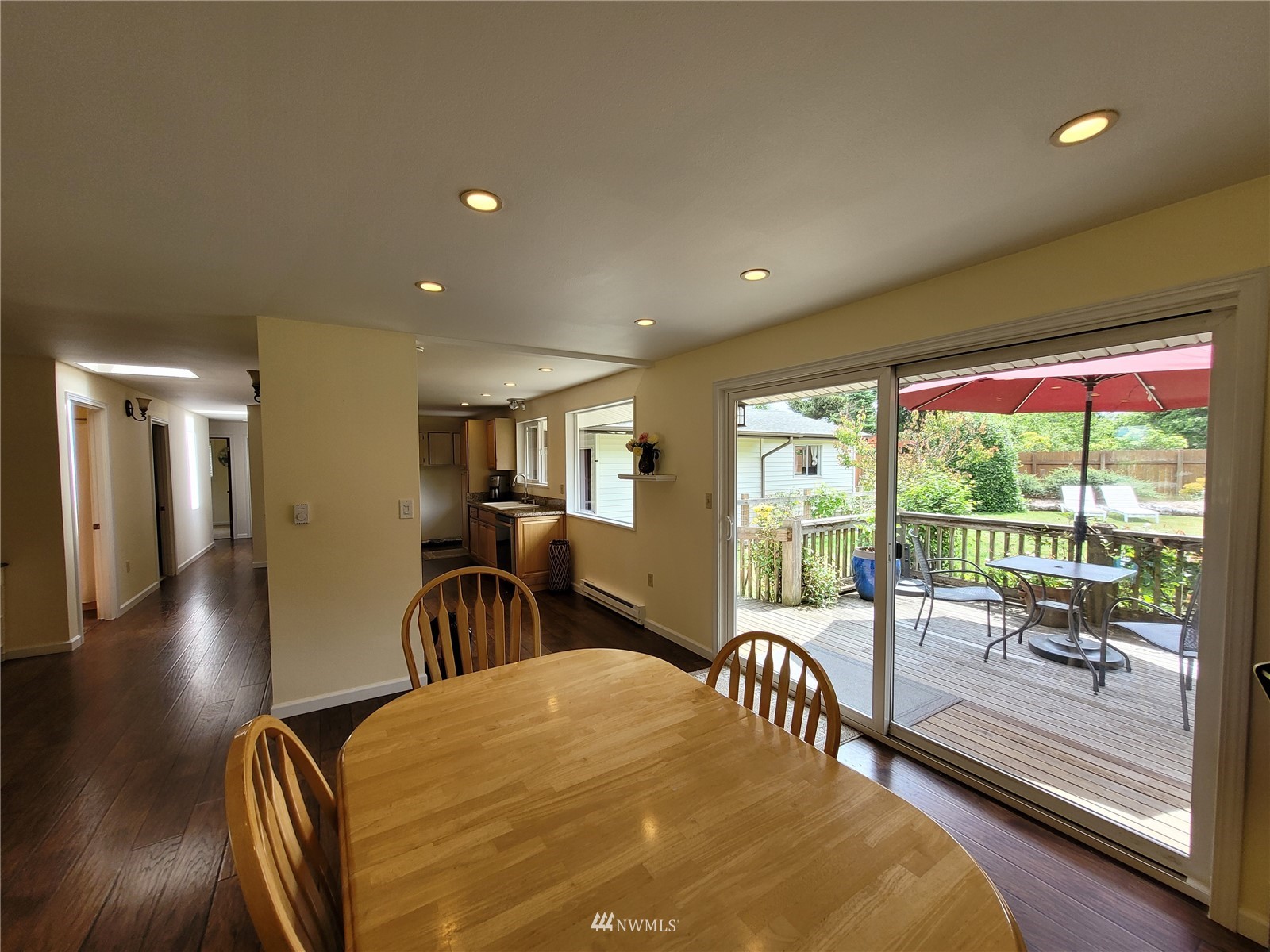 32 Thornton Place Sequim, WA 98382 - Photo 8 of 38 Gallery Image 8