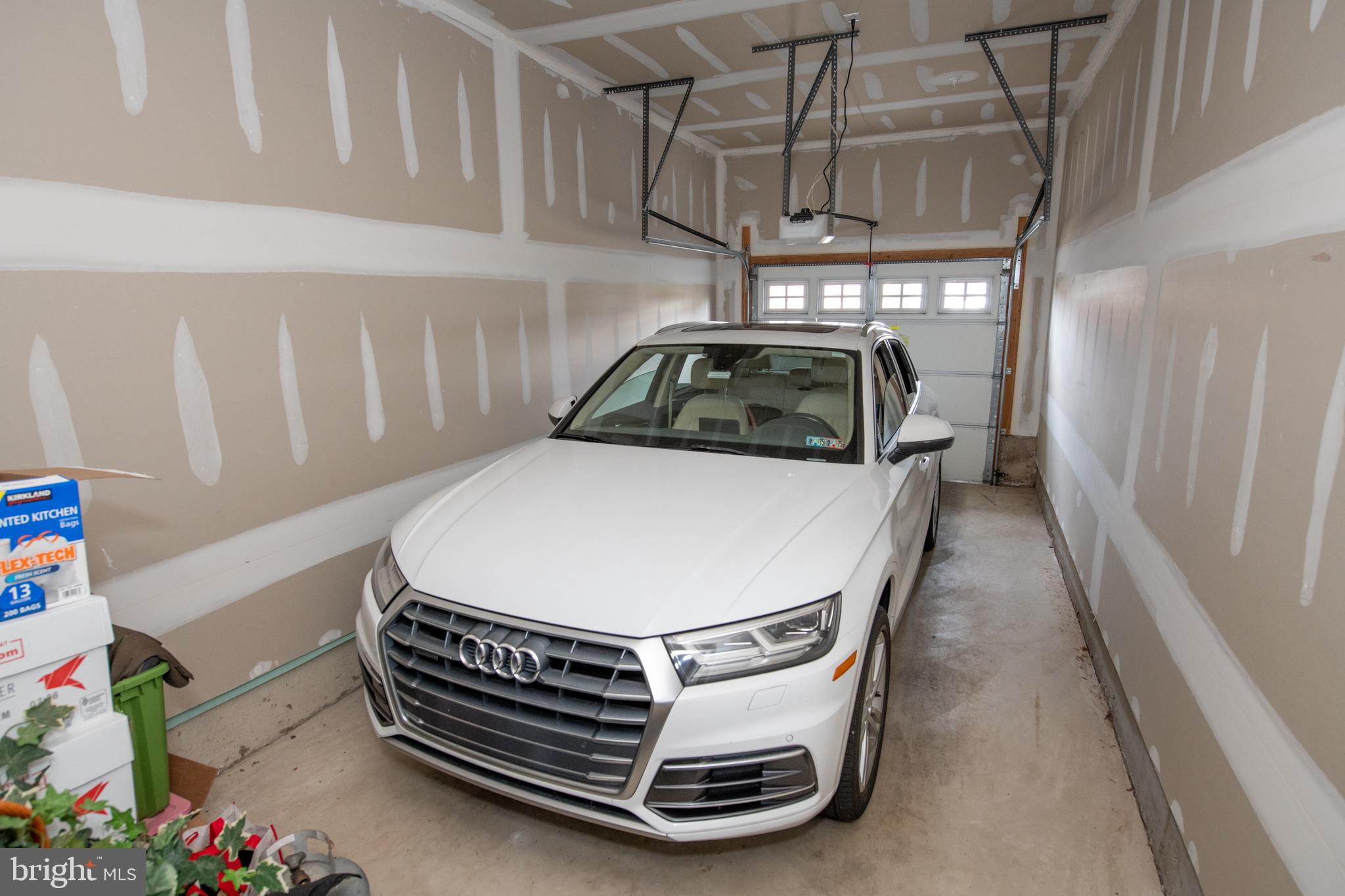 756 Street Road, Unit 9 Southampton, PA 18966 - Photo 28 of 33 Oversized Garage