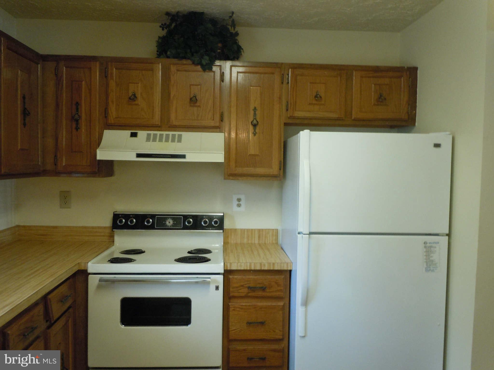 25 Riverside Run Drive Indian Head, MD 20640 - Photo 8 of 24 Kitchen
