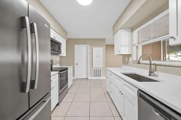 $389,000 | 9203 Northwest 71st Street, Tamarac, FL 33321