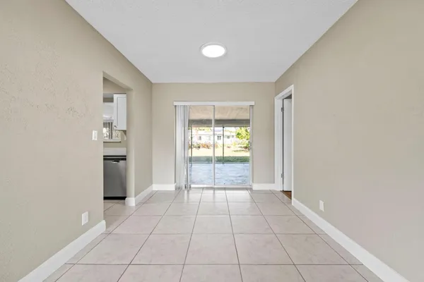 $389,000 | 9203 Northwest 71st Street, Tamarac, FL 33321