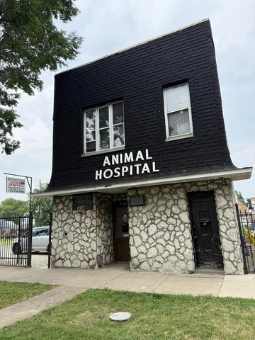 a front view of a house with garage