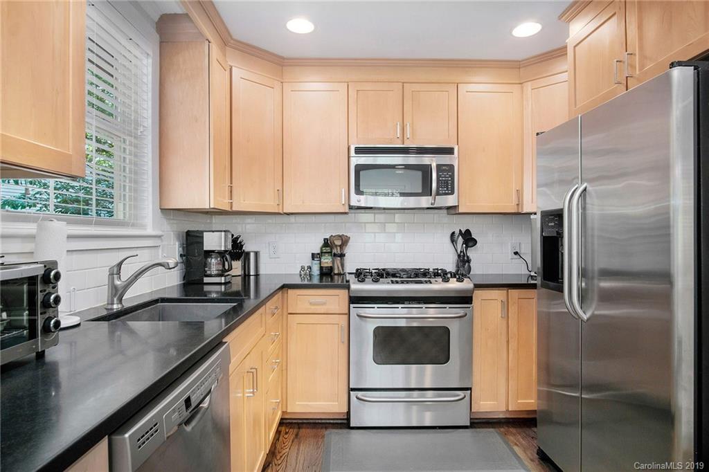 1400 Brook Road Charlotte, NC 28205 - Photo 18 of 47 Gallery Image 18