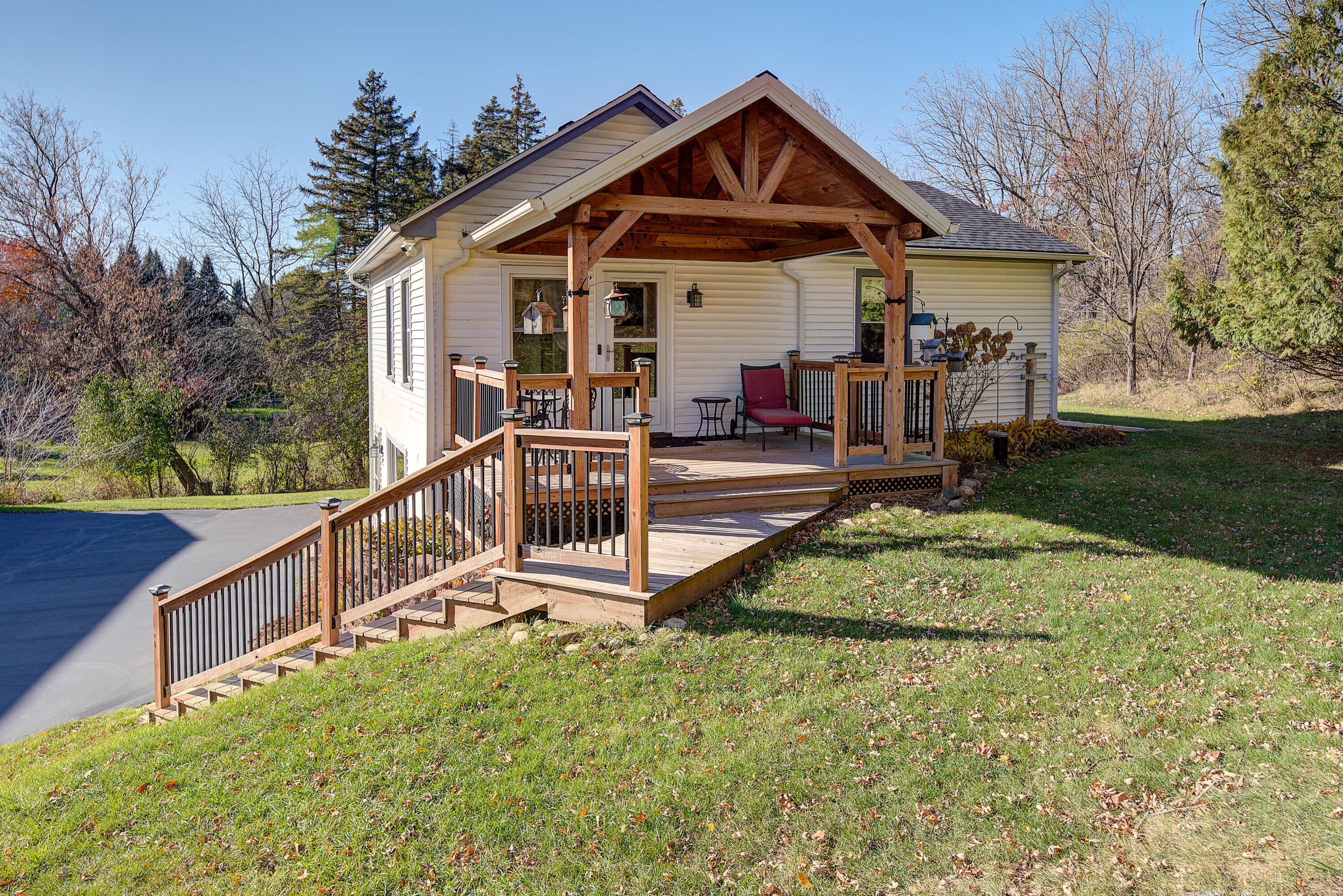 18 Highway 18 Delafield, WI 53018 - Photo 64 of 111 Cottage Pic 2