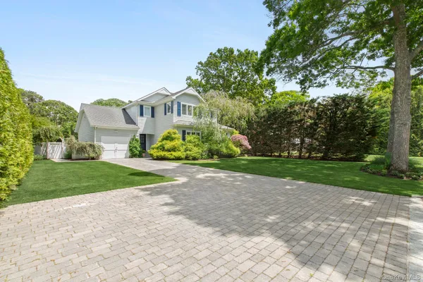 $2,549,000 | 90 Rogers Avenue, Westhampton Beach, NY 11978