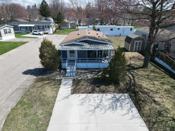 $90,000 | 1700 Robbins Road, Unit 163, Grand Haven, MI 49417