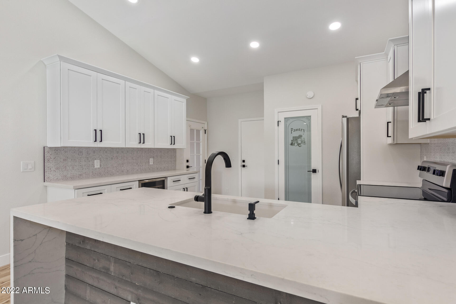 11 North Concord Street Gilbert, AZ 85234 - Photo 7 of 21 0008-8 - Concord