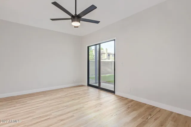 $2,350 | 11 North Concord Street, Gilbert, AZ 85234