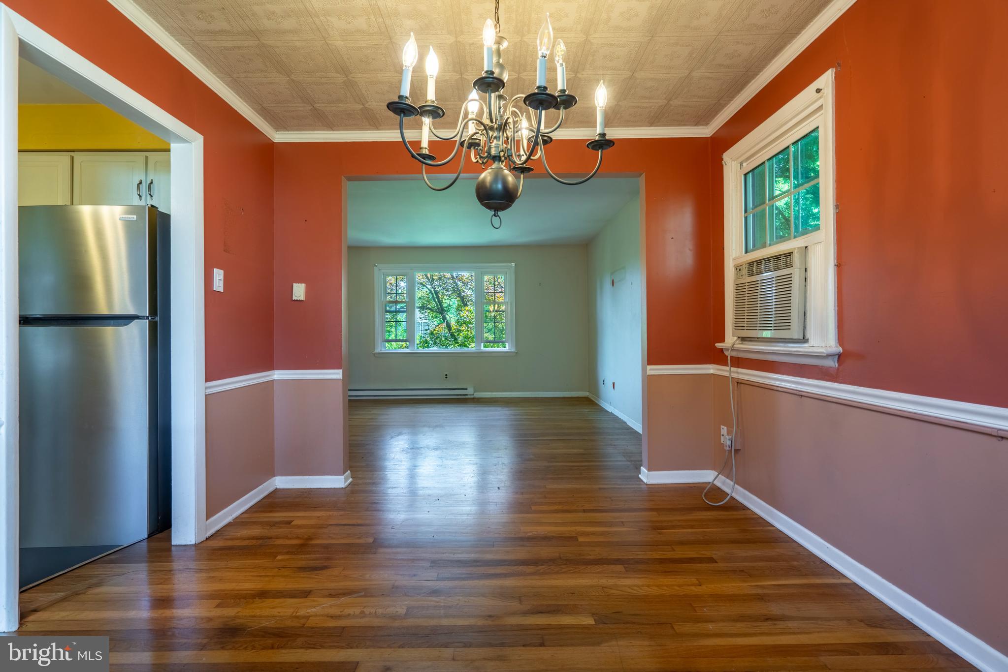 101 Mill Road Oreland, PA 19075 - Photo 11 of 39 Dining Room