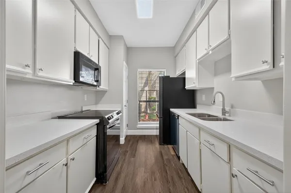 $1,495 | 9707 Richmond Avenue, Unit 75, Houston, TX 77063