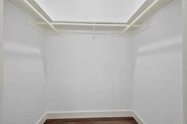 $1,595 | 9707 Richmond Avenue, Unit 75, Houston, TX 77063