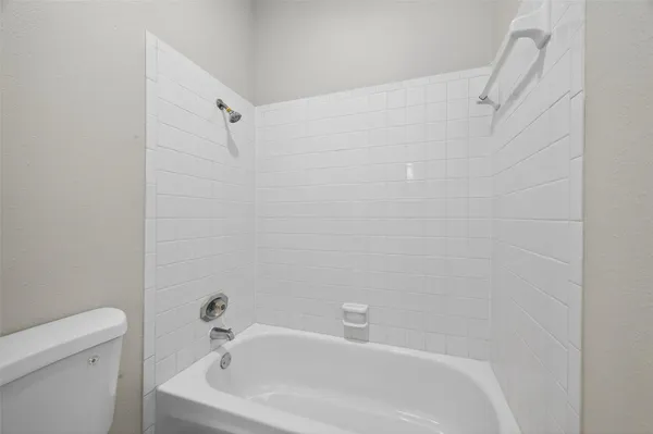 $1,495 | 9707 Richmond Avenue, Unit 75, Houston, TX 77063