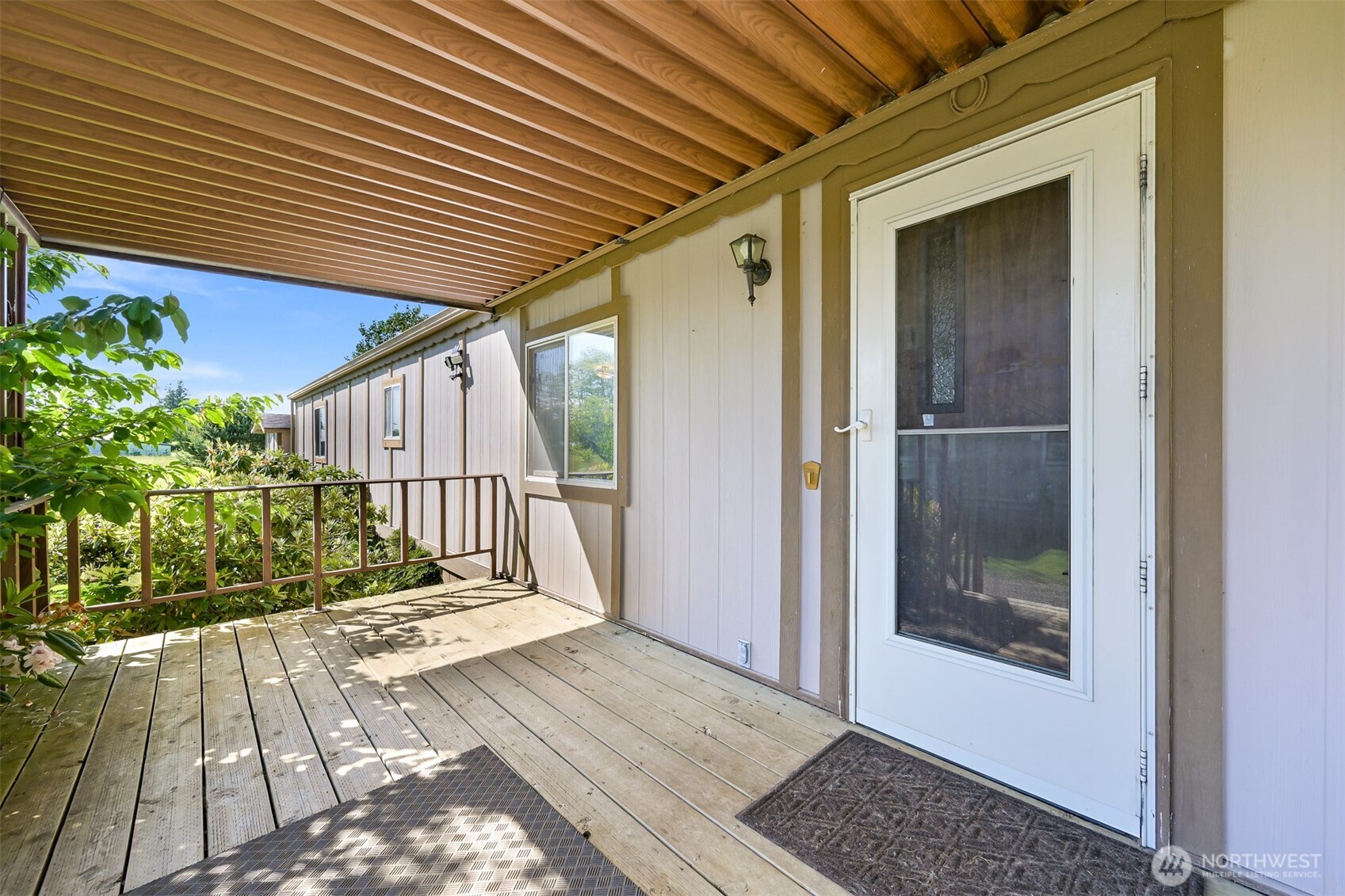 380 East Pole Road, Unit 13 Lynden, WA 98264 - Photo 3 of 30