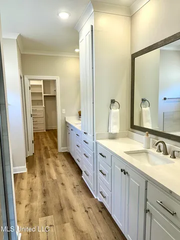 $357,200 | 203 Wethersfield Drive, Florence, MS 39073