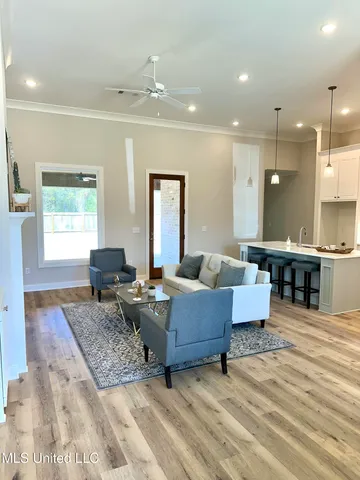 $357,200 | 203 Wethersfield Drive, Florence, MS 39073