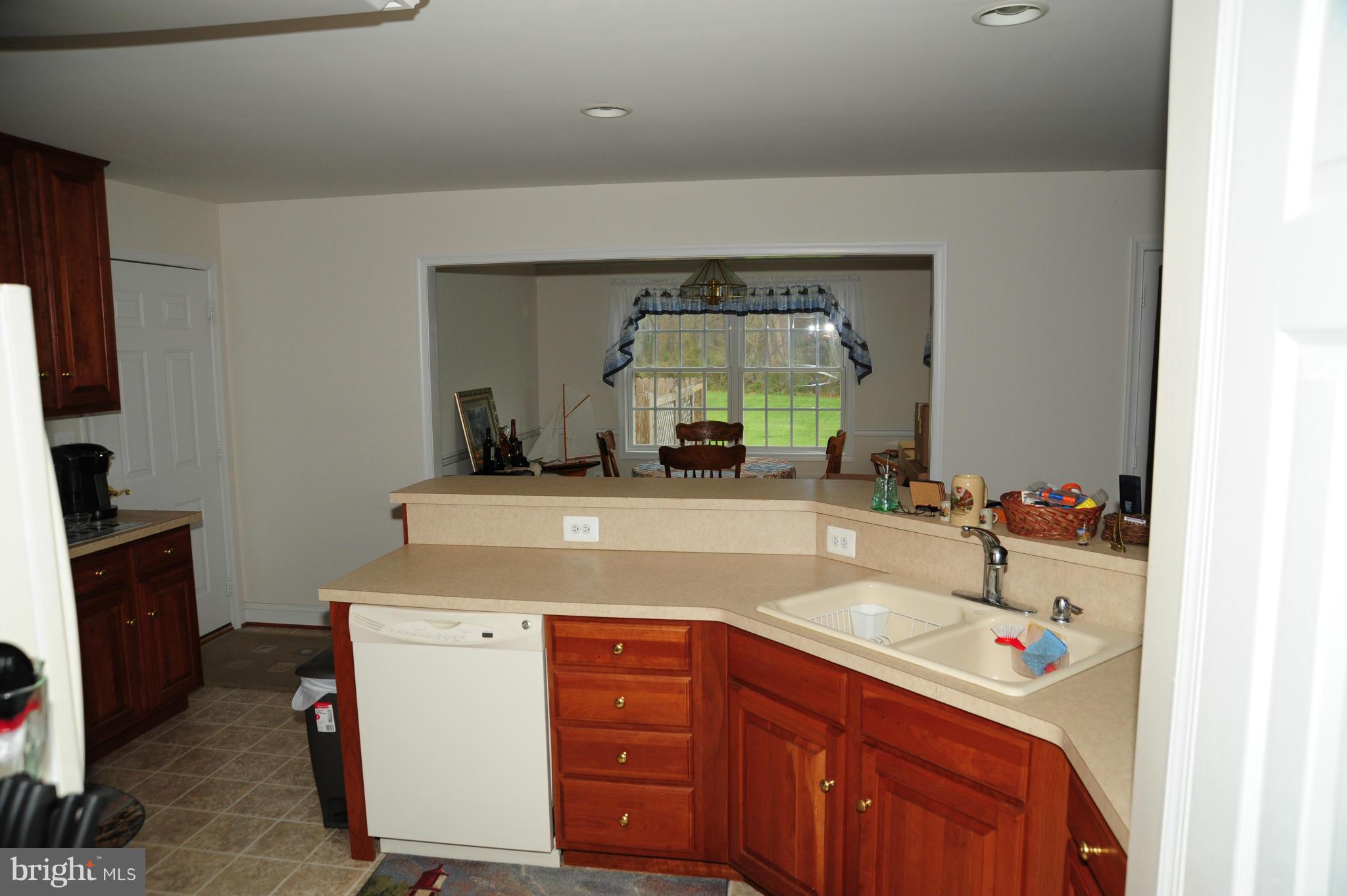 18171 St Jeromes Neck Road Dameron, MD 20628 - Photo 16 of 27 Kitchen
