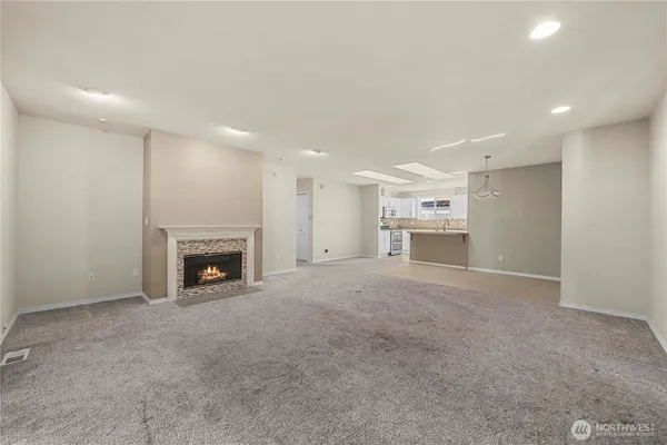 $459,500 | 4505 7th Street Southeast, Unit 13, Puyallup, WA 98374