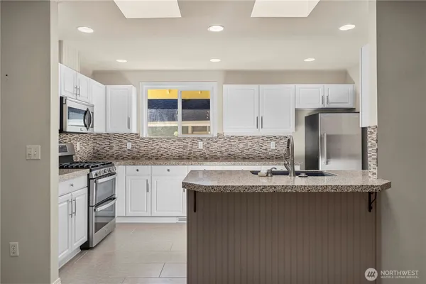 $459,500 | 4505 7th Street Southeast, Unit 13, Puyallup, WA 98374