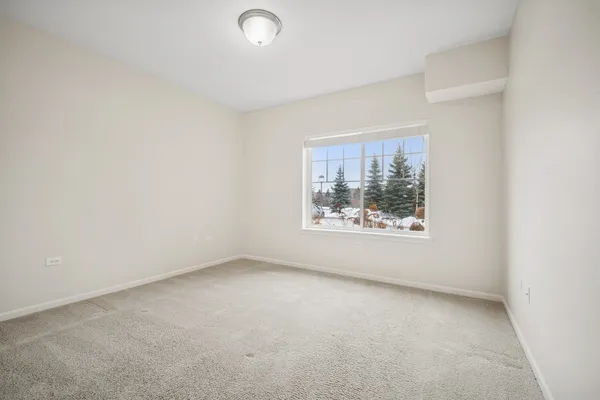 $208,941 | 2220 Founders Drive, Unit 117, Northbrook, IL 60062