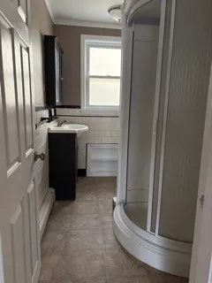 $1,600 | 100 Stanley Street, Unit 2, Fall River, MA 02720