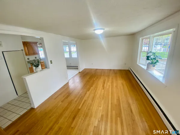 $2,900 | 40 Kennedy Drive, New Britain, CT 06051