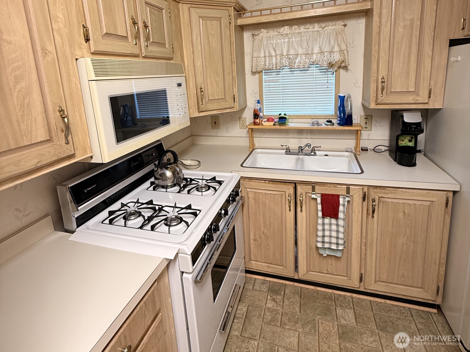 5001 Bay Road, Unit F87 Birch Bay, WA 98230 - Photo 15 of 24 Gallery Image 15
