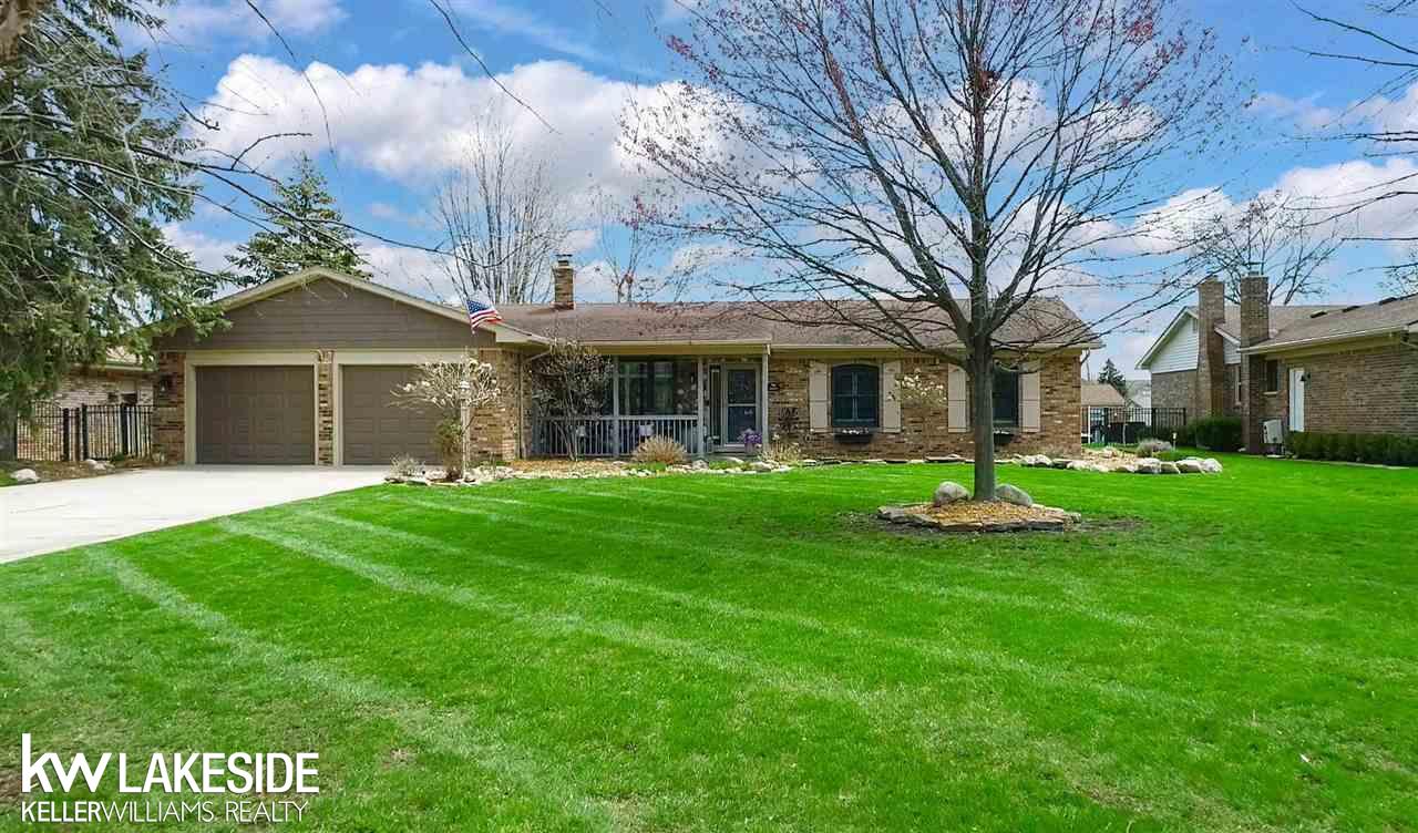 49670 Compass Point Drive New Baltimore, MI 48047 - Photo 52 of 69 50073229-51.JPG