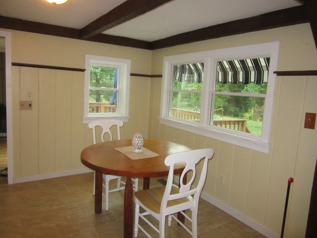 913 Piper Road West Springfield, MA 01089 - Photo 7 of 24 Gallery Image 7