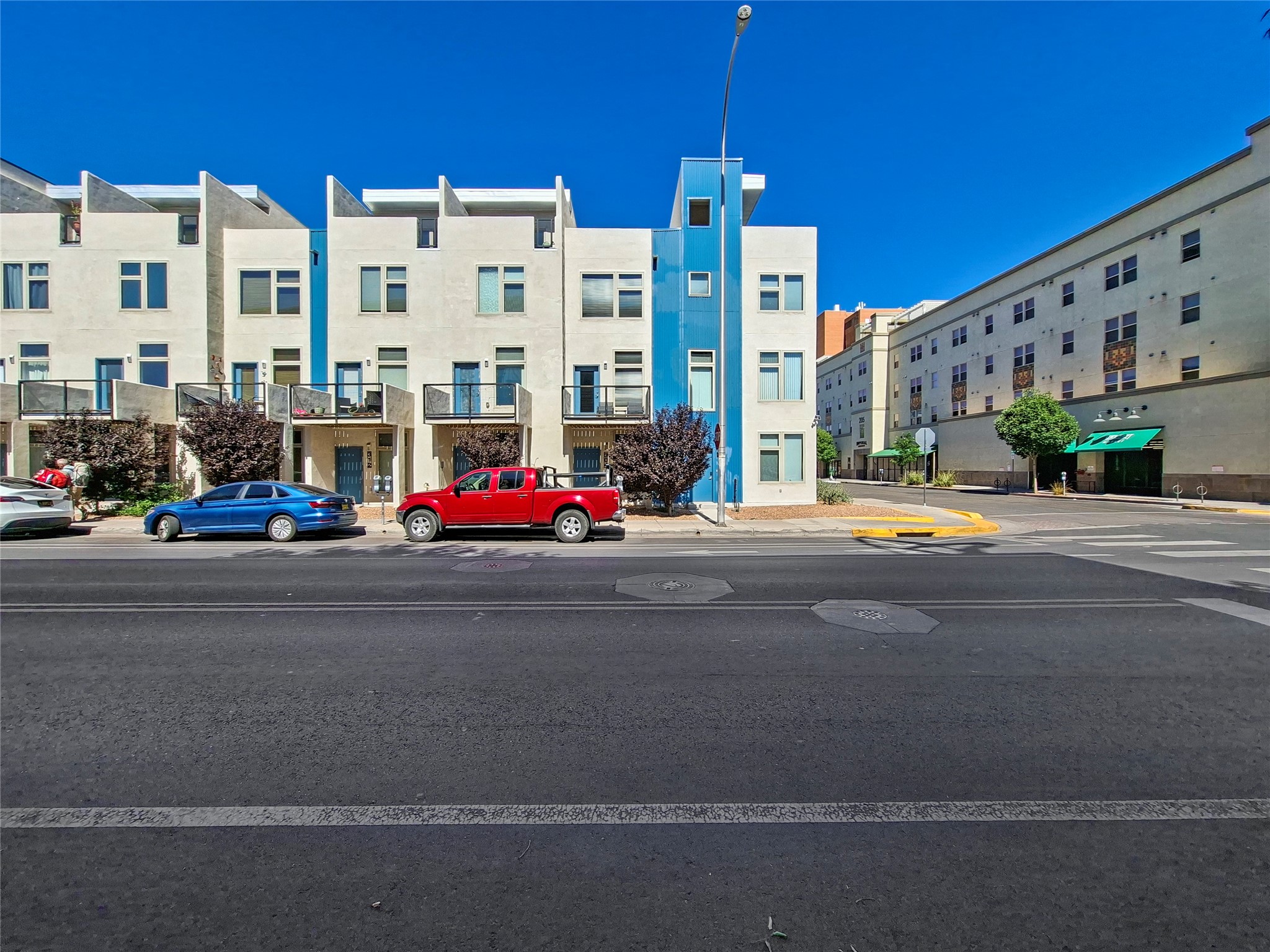 304 Titanium Street Albuquerque, NM 87102 - Photo 3 of 33