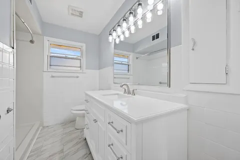 $225,000 | 6500 West Glendale Avenue, Milwaukee, WI 53218