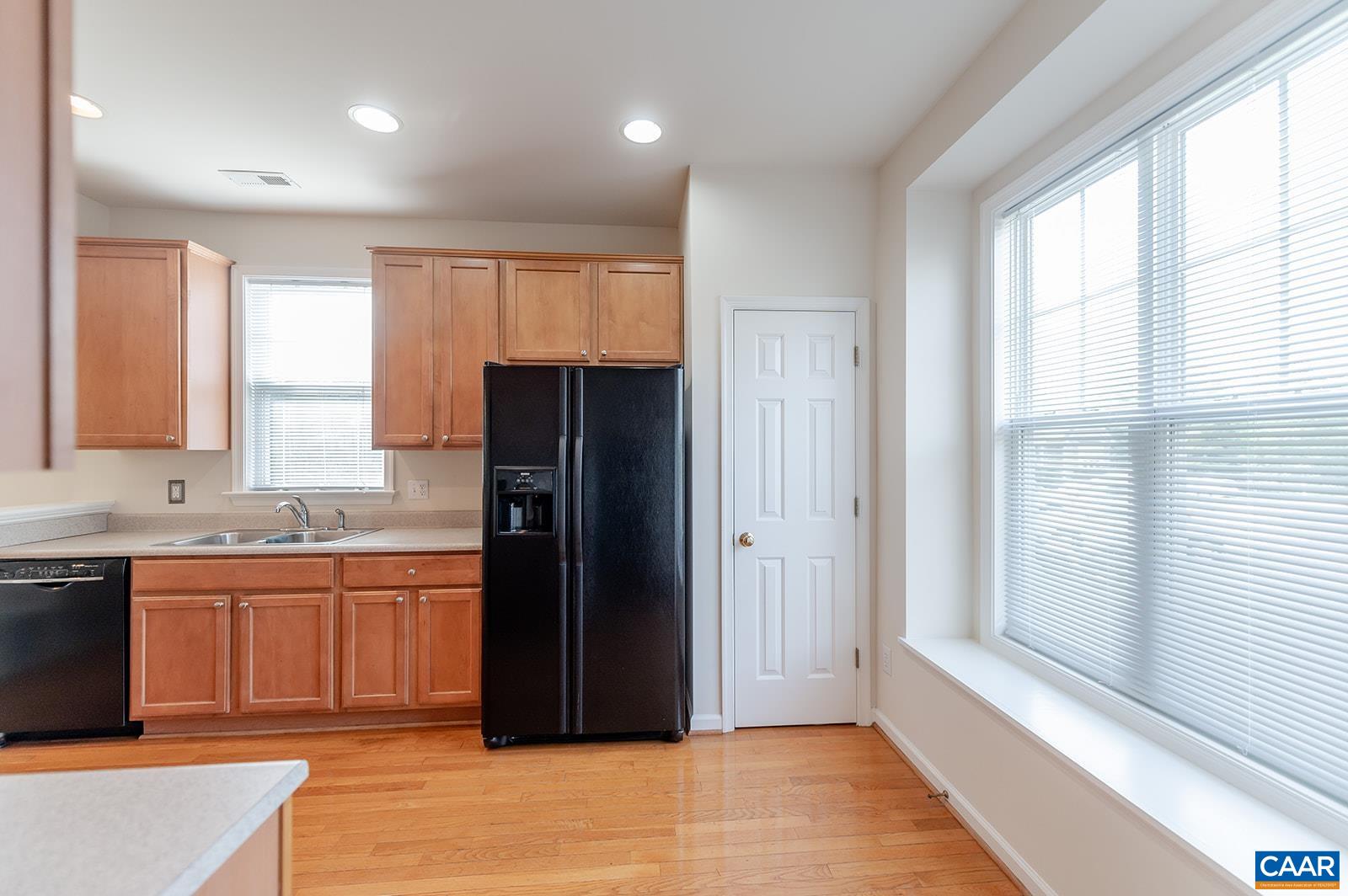 1327 Stoney Ridge Road Charlottesville, VA 22902 - Photo 8 of 40 Gallery Image 8